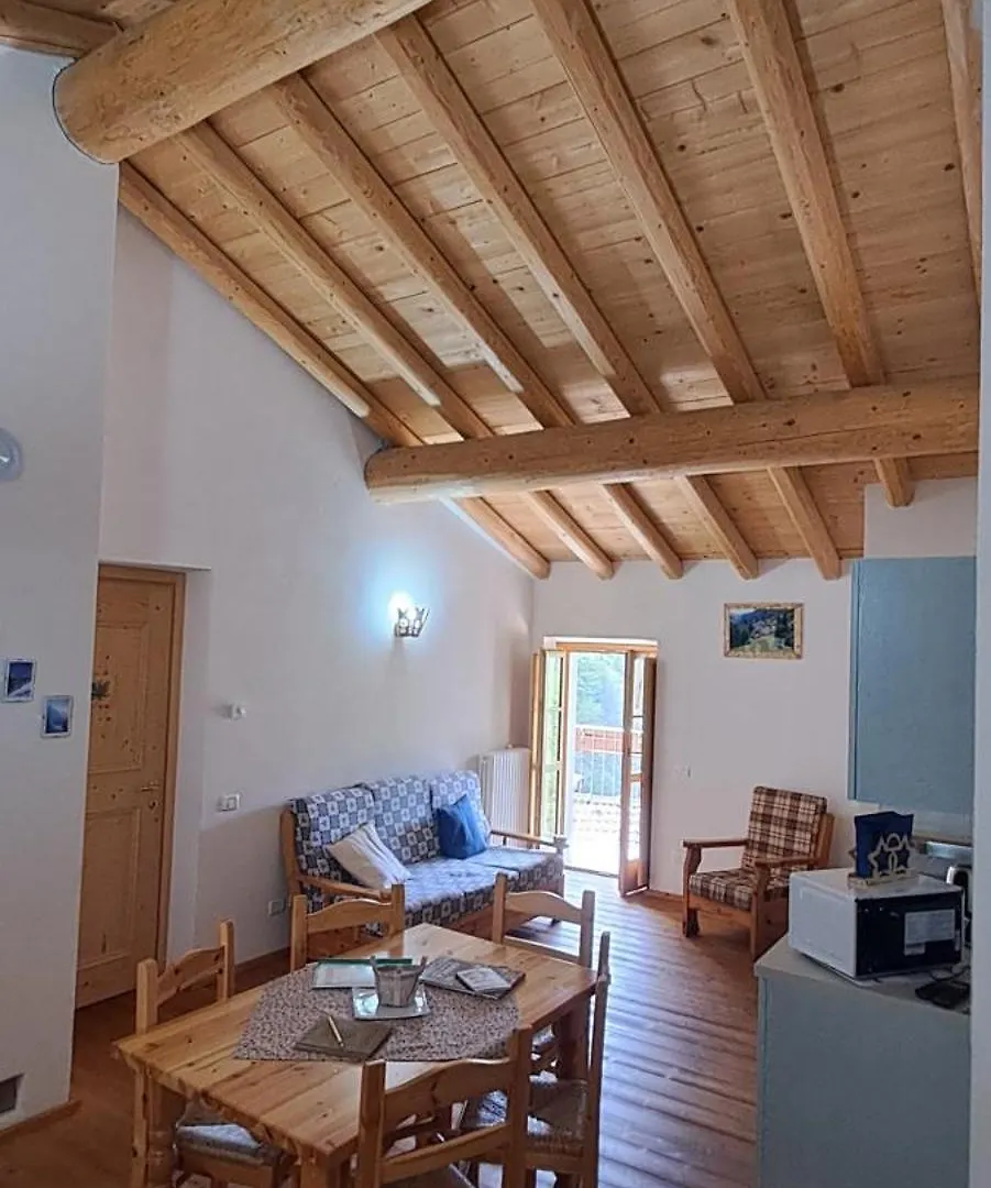 Aparthotel Albergo Diffuso Ornica