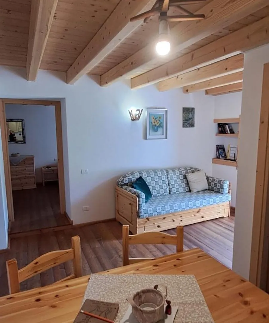 Albergo Diffuso Ornica Italia