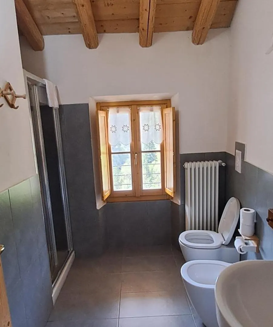 Lejlighedshotel Albergo Diffuso Ornica Nel Cuore